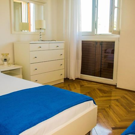 Apartments White & Green In Malinska Luaran gambar
