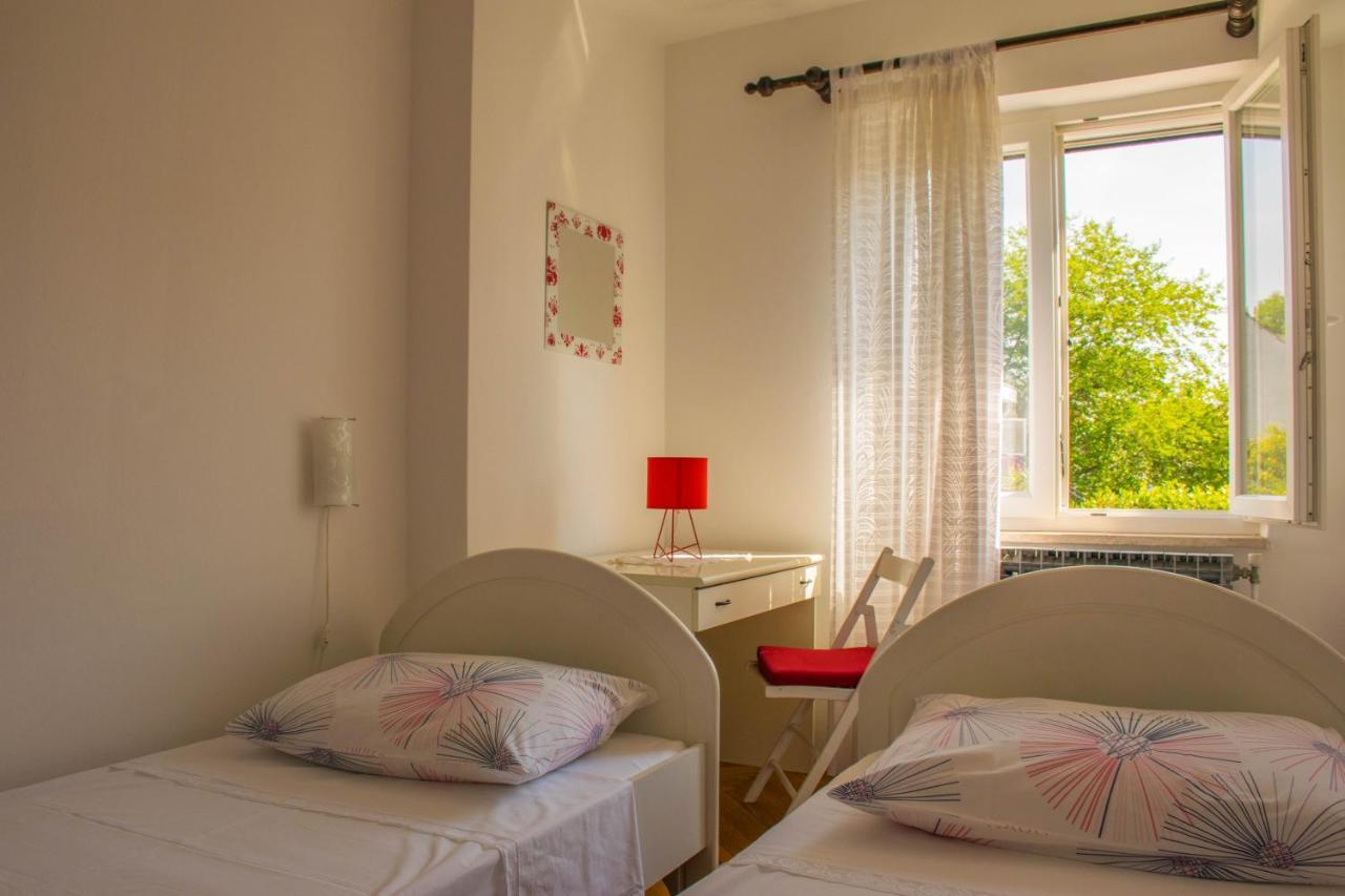 Apartments White & Green In Malinska Luaran gambar