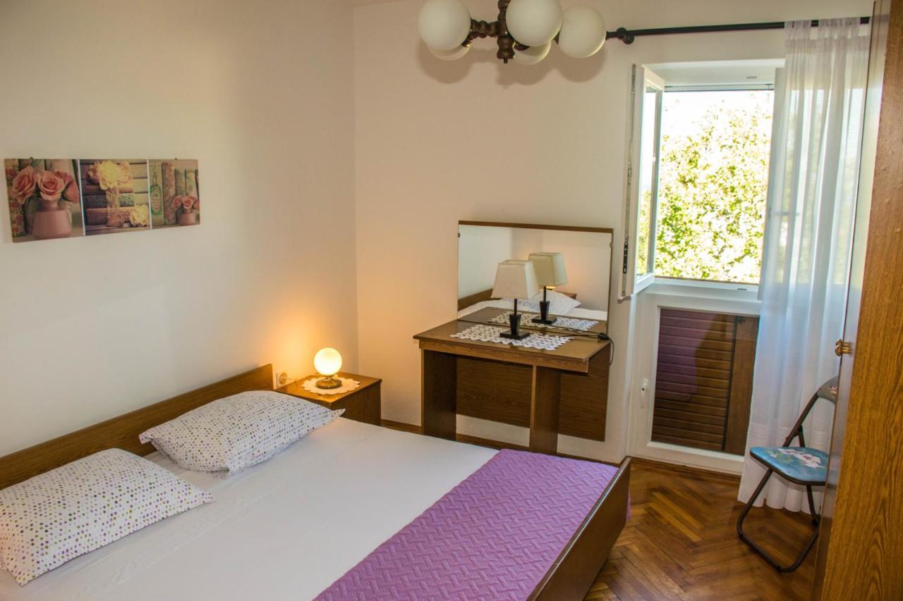 Apartments White & Green In Malinska Luaran gambar