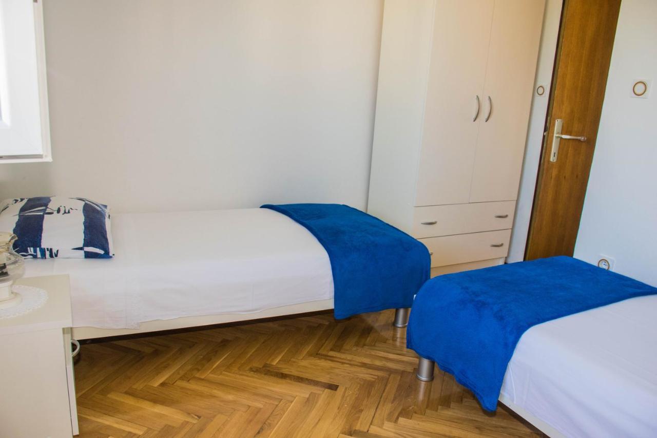 Apartments White & Green In Malinska Luaran gambar